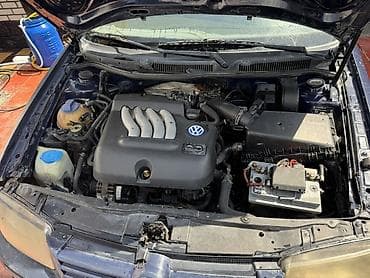 bud e9: Volkswagen Golf Variant: 2001 г., 2 л, Механика, Бензин, Универсал — 4