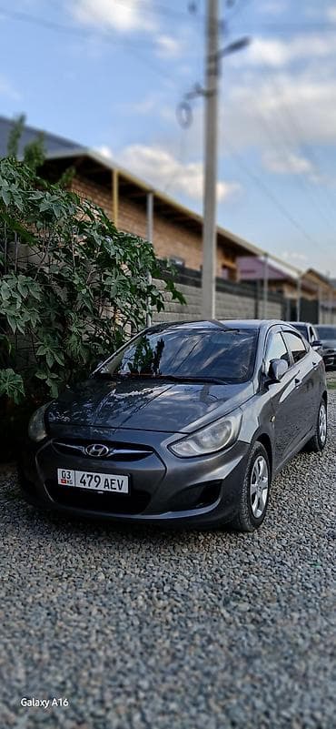 650: Hyundai Solaris: 2012 г., 1.6 л, Автомат, Бензин, Седан — 6