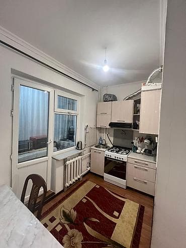 5: 1 комната, 35 м², 105 серия, 5 этаж — 10
