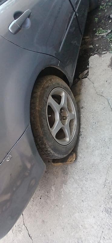 Продажа авто: Автомобиль седан темно‑серого цвета. Мазда 6 2003г. На ходу. только — 9
