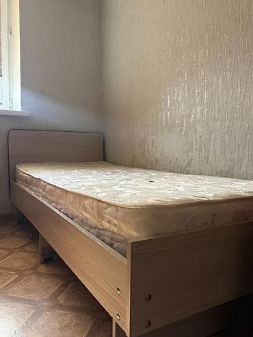 крафат: Односпальная кровать с матрасом - Размер спального места — 1