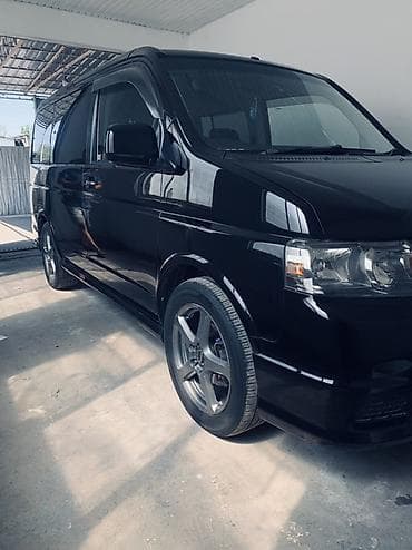 Honda Stepwgn: 2003 г., 2 л, Автомат, Бензин, Минивэн — 3