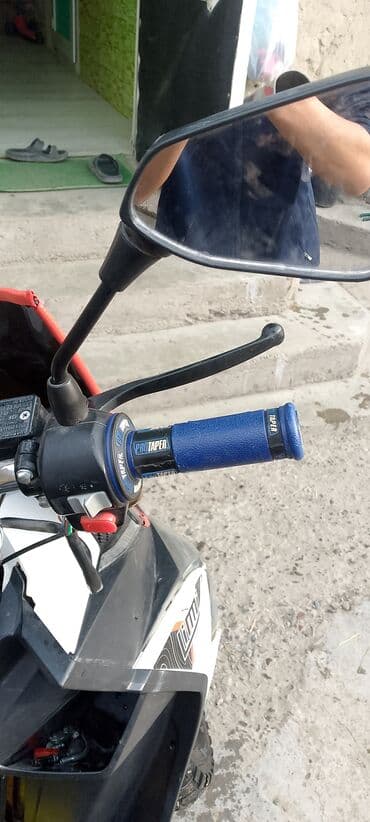 купить двигатель на китайский мотоцикл: Макси-скутер BWS, 150 куб. см, Бензин, Б/у — 4