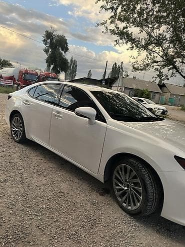 bud e5: Lexus ES: 2015 г., 2.5 л, Вариатор, Гибрид, Седан — 4