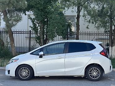 фит капот: Honda Fit: 2016 г., 1.5 л, Вариатор, Бензин, Хэтчбэк — 7