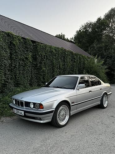бенве 34: BMW 5 series: 1992 г., 2.5 л, Механика, Бензин, Седан — 6