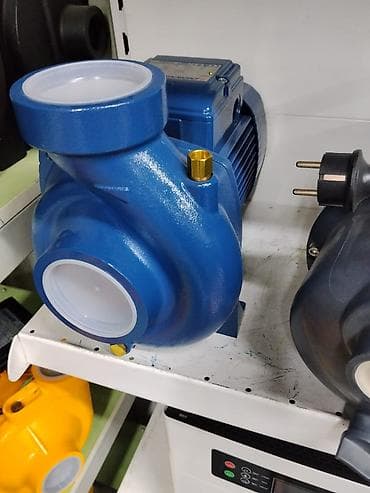 крокодил насос: Центробежный насос для перекачки воды и слабоагрессивных жидкостей. - — 1