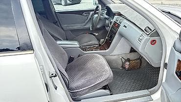 Mercedes-Benz E-Class: 2000 г., 3.2 л, Типтроник, Бензин, Седан — 8