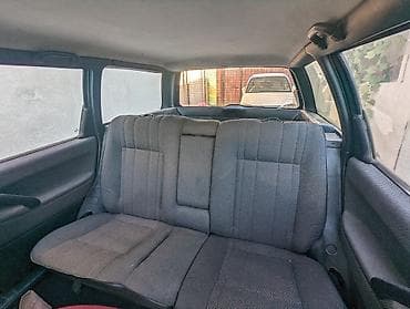 Транспорт: Volkswagen Passat: 1990 г., 1.8 л, Механика, Бензин, Универсал — 6