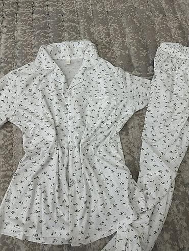 пижамные костюмы: Женская пижама комплект - Двухпредметный набор: рубашка на пуговицах — 7