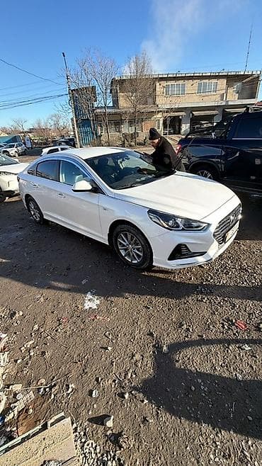 bmw 2: Hyundai Sonata: 2017 г., 2 л, Автомат, Газ, Седан — 2