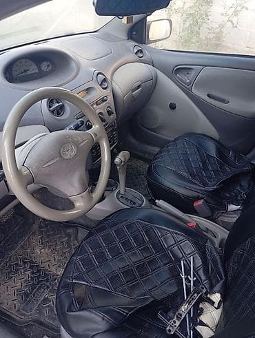 ej ve: Toyota Echo: 2001 г., 1.5 л, Автомат, Бензин — 4