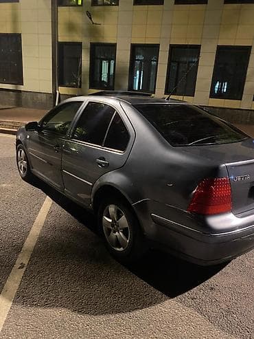 bugatti veyron: Volkswagen Jetta: 2004 г., 2 л, Автомат, Бензин, Седан — 1