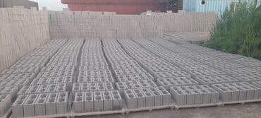 скамейки б у: Пескоблок Гладкий, Заборный, 150x190x390, Самовывоз, Бесплатная доставка, Платная доставка — 19