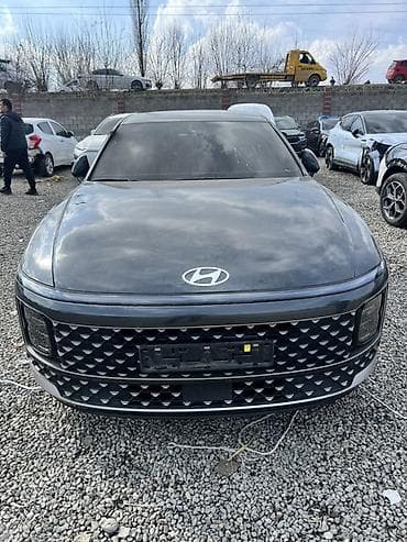 Hyundai Grandeur: 2023 г., 2.5 л, Автомат, Бензин, Седан