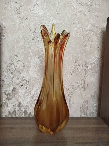 бу сотки: Тарелки 6шт по100/1шт новые рюмки 6 и 8 шт по 50/1шт бу приборы бу по — 9