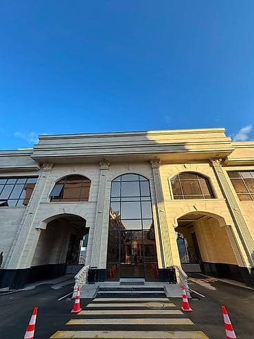 127: Аренда офисов, 127 м², В жилом комплексе, С отдельным сан узлом — 3