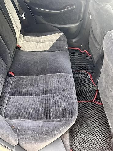 уза: Honda Accord: 2000 г., 1.9 л, Автомат, Бензин, Седан — 10