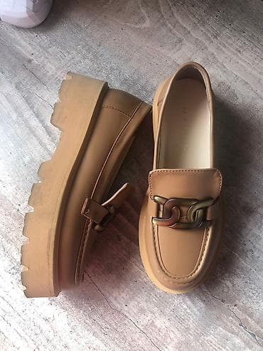 Women's Sneakers and athletic shoes: Продаю лоферы. Купила недавно, размер большой. Ношу 36,5 и купила 37 — 2