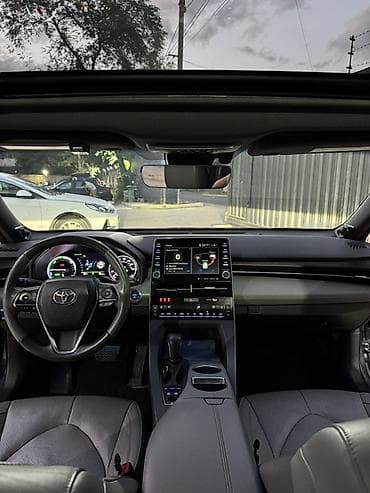 byd e2 2019: Toyota Avalon: 2019 г., 2.5 л, Вариатор, Гибрид, Седан — 3
