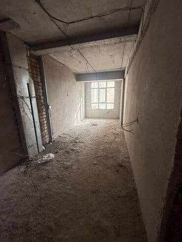 5 комнатные квартиры: 1 бөлмө, 70 кв. м, Элитка, 5 кабат, ПСО (өзү оңдоп түзөтүп бүтүү үчүн) — 5