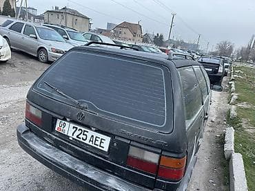 Volkswagen: Volkswagen Passat Variant: 1988 г., 1.8 л, Механика, Бензин, Универсал — 6