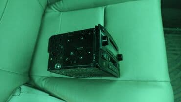 магнитофон sharp: Оригинальная магнитола на Тойота секвойю — 1