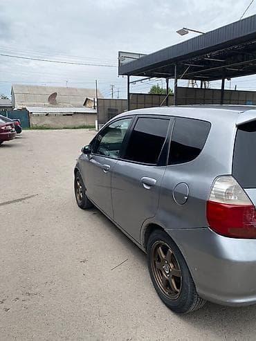 suzuki lets: Honda Fit: 2002 г., 1.5 л, Вариатор, Бензин, Хэтчбэк — 8