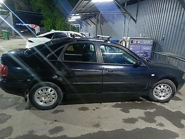 bmb e34: Audi A4: 1995 г., Ручные, Седан — 4