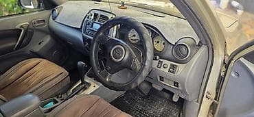 01: Toyota RAV4: 2002 г., 2 л, Автомат, Бензин, Кроссовер — 5