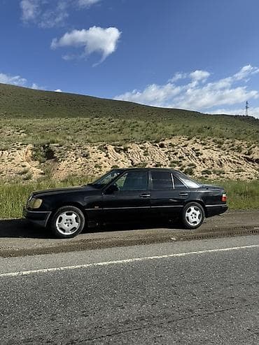 Mercedes-Benz W124: 1990 г., 2.3 л, Механика, Бензин, Седан — 3