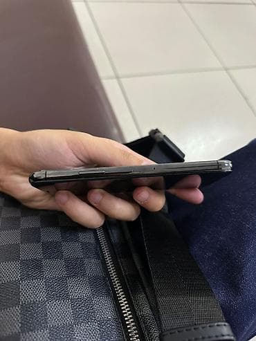 чехол ipad pro: IPhone 11 Pro, Space Gray, Защитное стекло — 7