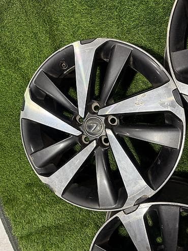 Диски: Литые Диски R 18 Lexus, Комплект, отверстий - 5, Б/у — 7