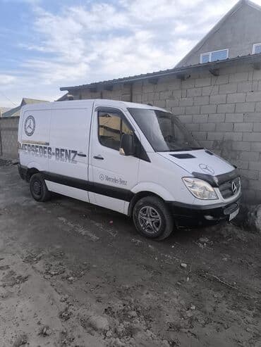 мерседес дубл кабина: Легкий грузовик, Mercedes-Benz — 12