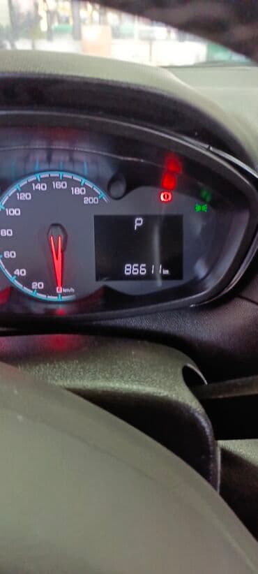 авто зарядное устройство для автомобильного аккумулятора: Chevrolet Spark: 2020 г., 0.1 л, Автомат, Бензиновая, Хэтчбэк — 4