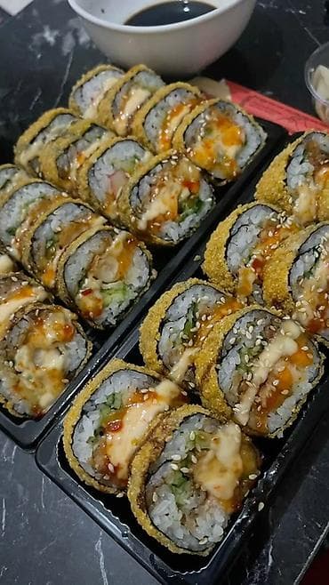 кухния: Вакансия открыта для поваров 1) знать Суши бар 2) наблюдать чистоту — 10