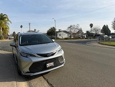 sea lion 06: Toyota Sienna: 2020 г., Гибрид, Минивэн — 5