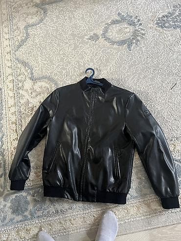 mussimo dutti: Черная куртка-бомбер из искусственной кожи - Материал: гладкая — 1