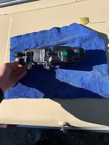 Глушители: Левая противотуманная фара BMW 2010 г., Б/у, Оригинал, Турция — 3