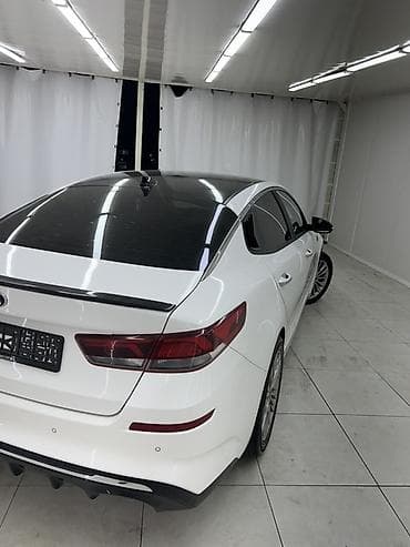 arizzo 8: Kia K5: 2018 г., Седан — 4