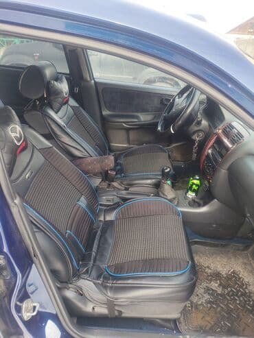 мтз 92: Mazda 626: 1998 г., 2 л, Механика, Бензин, Хэтчбэк — 3