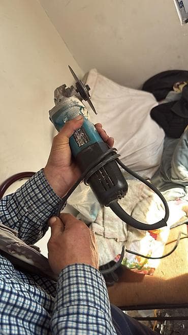 Доставка щебня, угля, песка, чернозема, отсев, С откидным кузовом (самосвал)