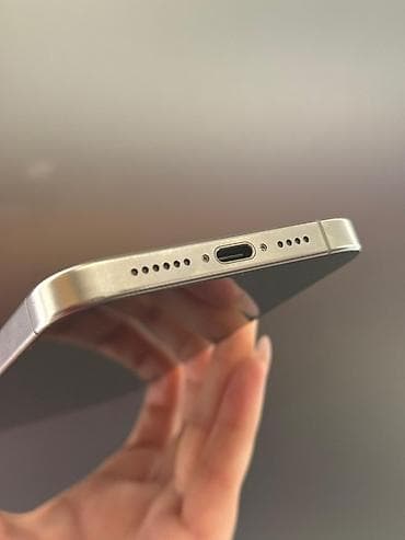 iphone 11 red: IPhone 15 Pro, Серебристый, 87 % — 2