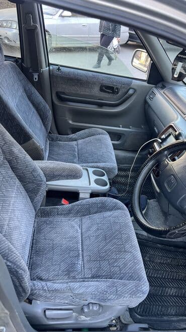 купить широкий бампер гольф 2 бу: Honda CR-V: 2000 г., 2 л, Автомат, Бензин, Кроссовер — 9