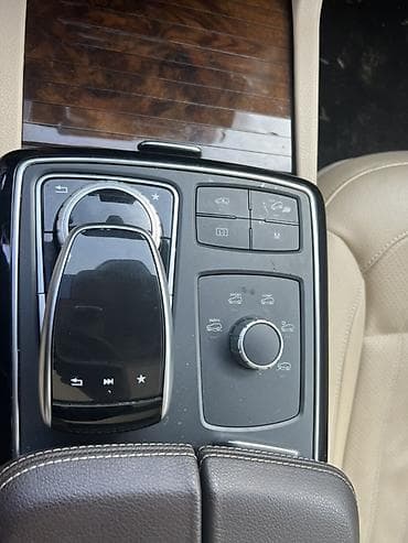 ауди audi: Mercedes-Benz GLS-Class: 2019 г., 3 л, Автомат, Бензин, Внедорожник — 4