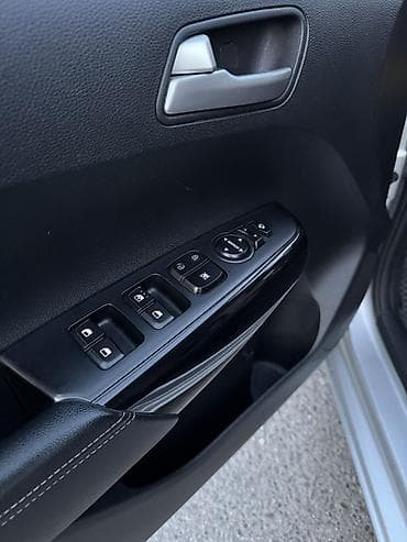 samara 2114: Kia Picanto: 2017 г., 1 л, Автомат, Бензин, Хэтчбэк — 10