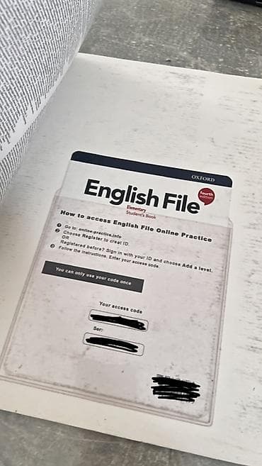 Спорт и хобби: English File Elementary Student’s Book (Fourth Edition) — учебник — 2