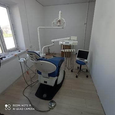 Стоматологическая установка с креслом и комплектом навесного — 4
