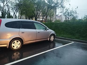 Honda Stream: 2003 г., 2 л, Автомат, Бензин, Минивэн