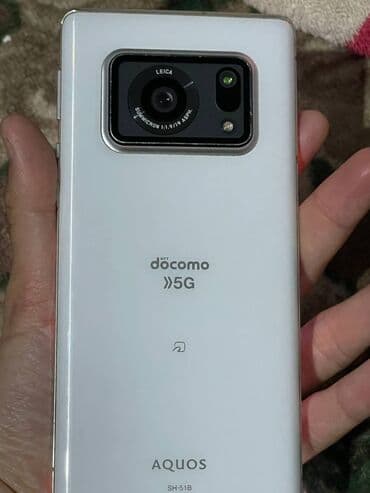ооочень срочно: Смартфон Sharp Aquos (серия с камерой LEICA), цвет белый. Основные — 2